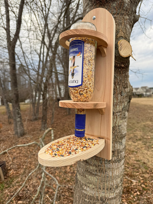 Cedar Bird Feeder - Invite Nature to Your Backyard, Eco-Friendly, Rustic Home Décor & Birdwatching Gift