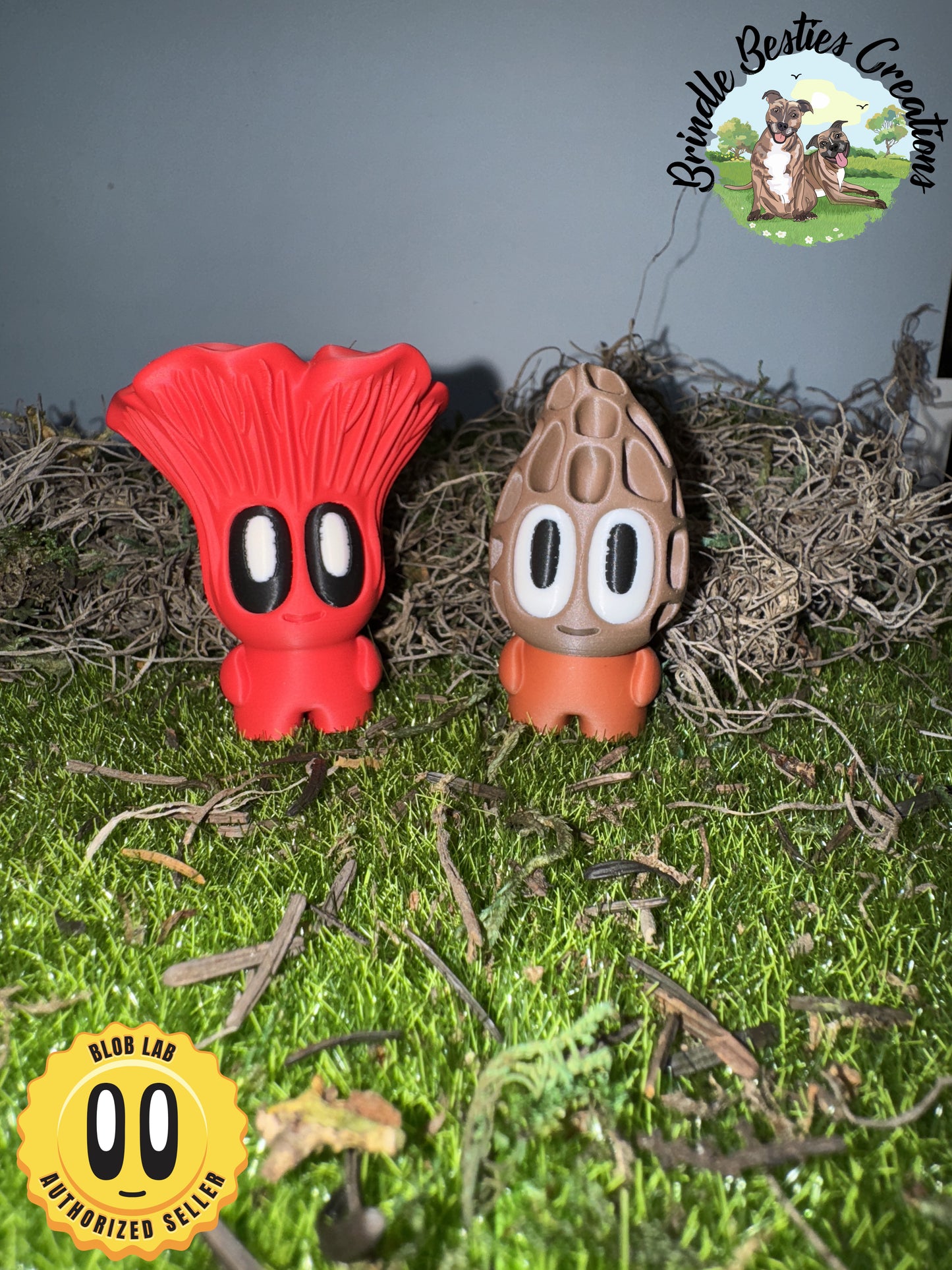 Blob Lab Mushroom Mini Planter Set – 5 Figurines with 3 Stands